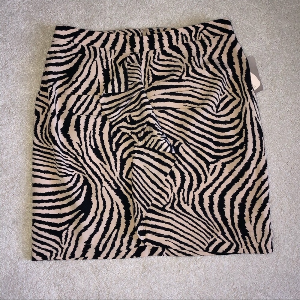 NWT! High waisted skirt